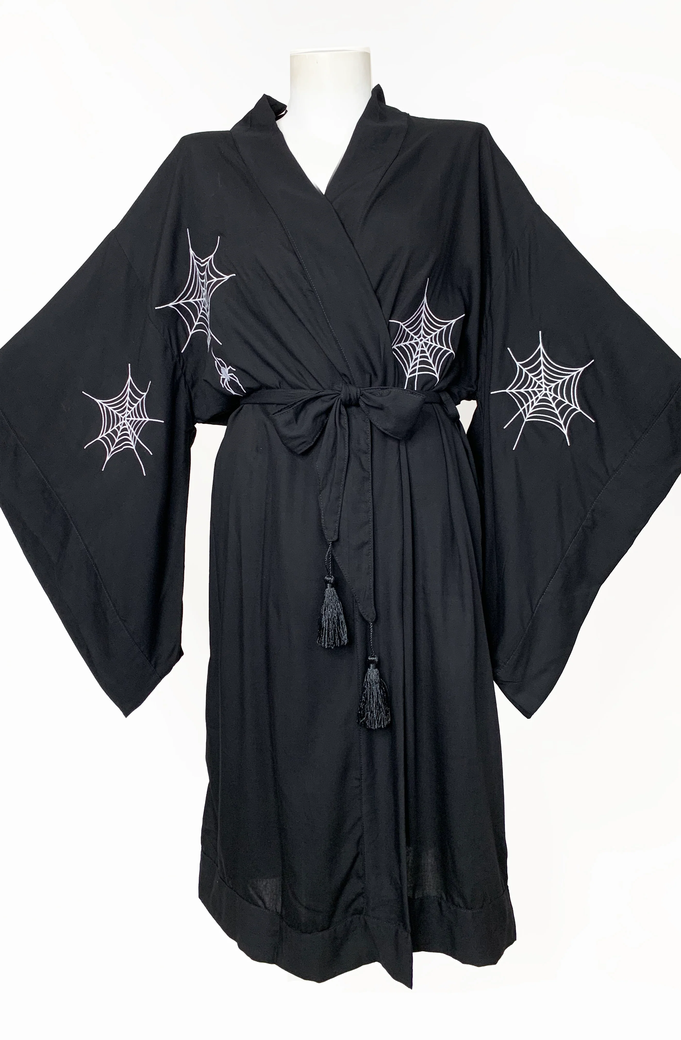 Dark Web Vintage Gown - Curvy - Image 6