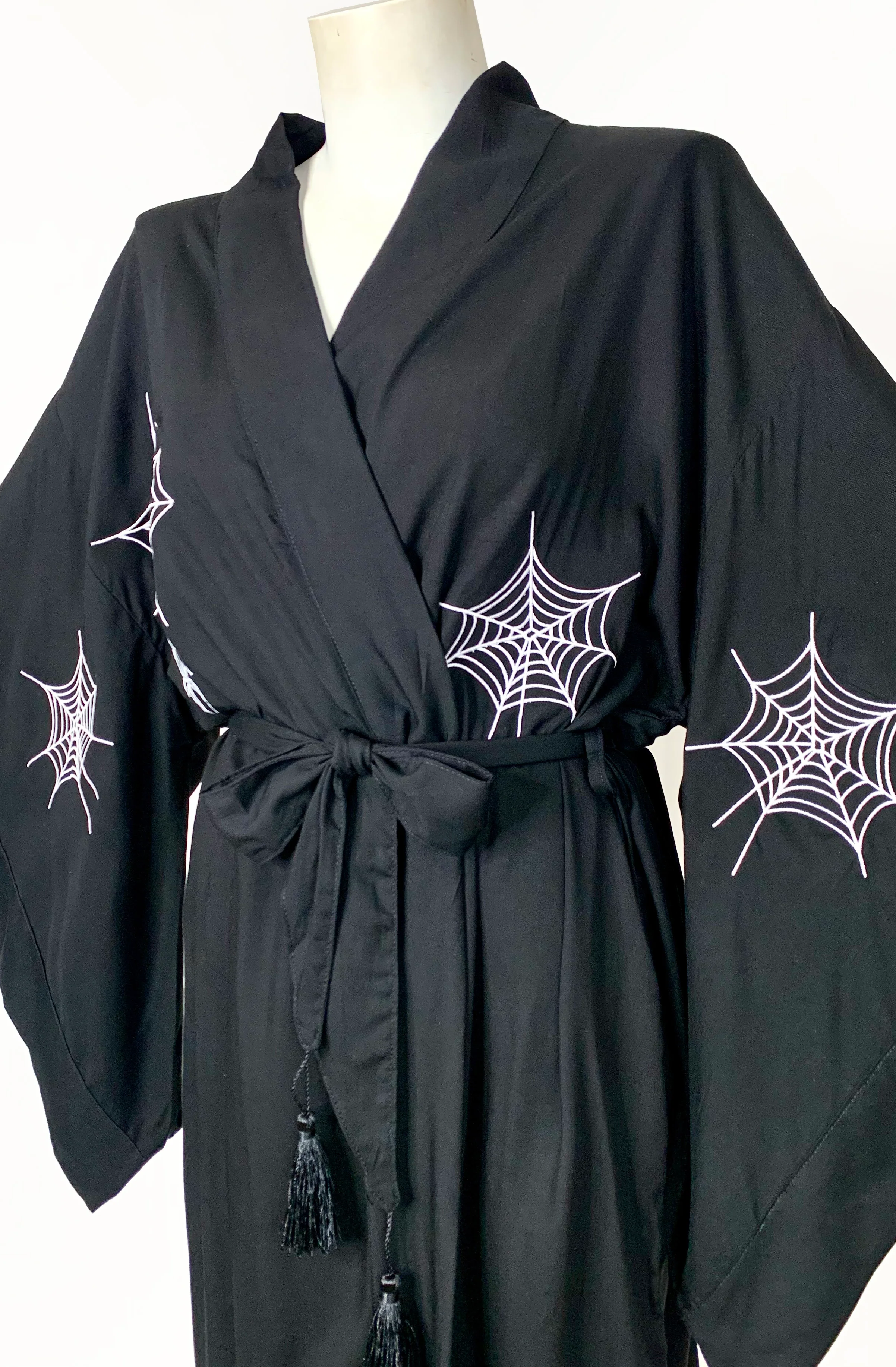 Dark Web Vintage Gown - Curvy - Image 7