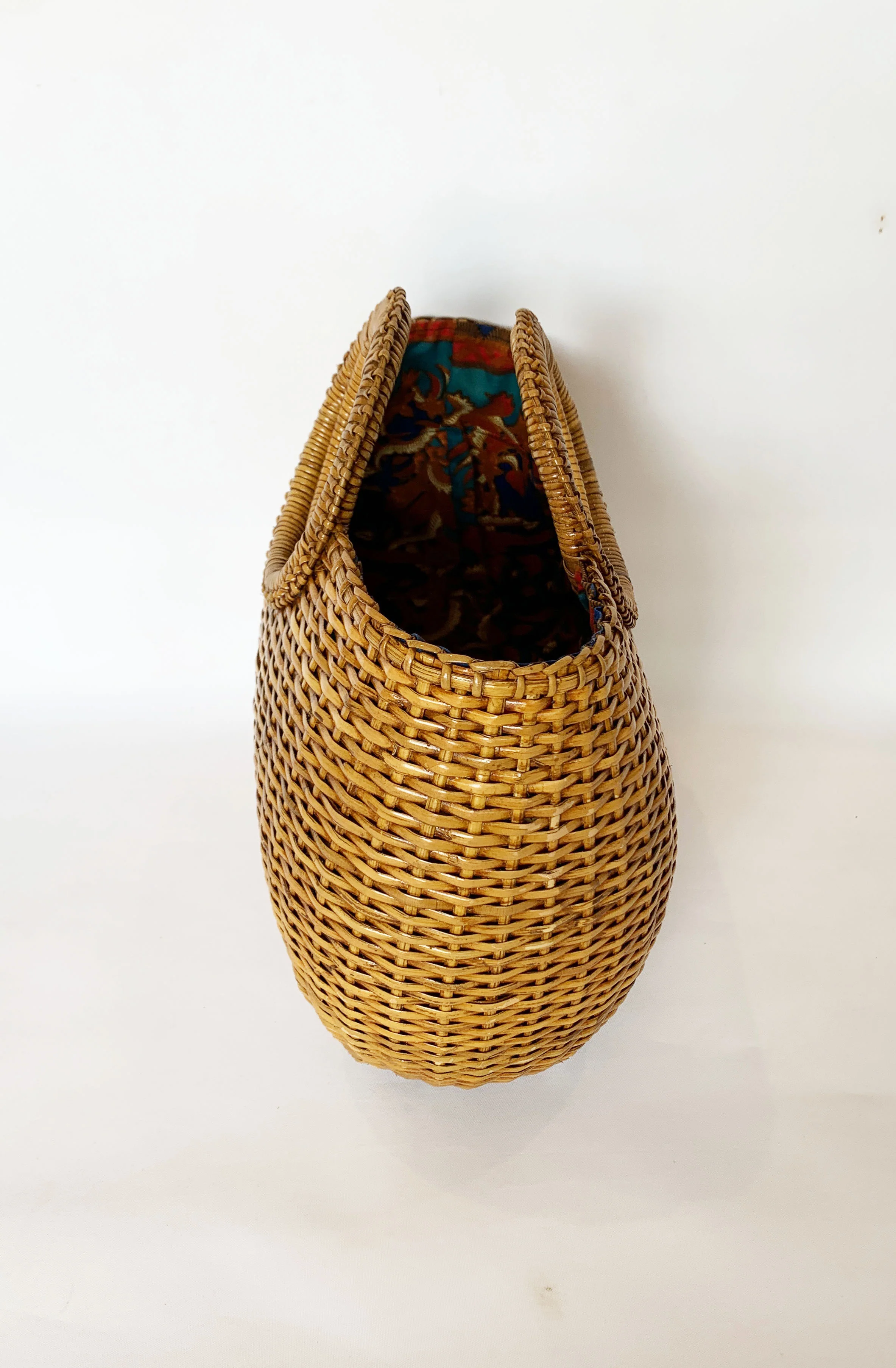 Round Vintage Basket Handbag - Image 3