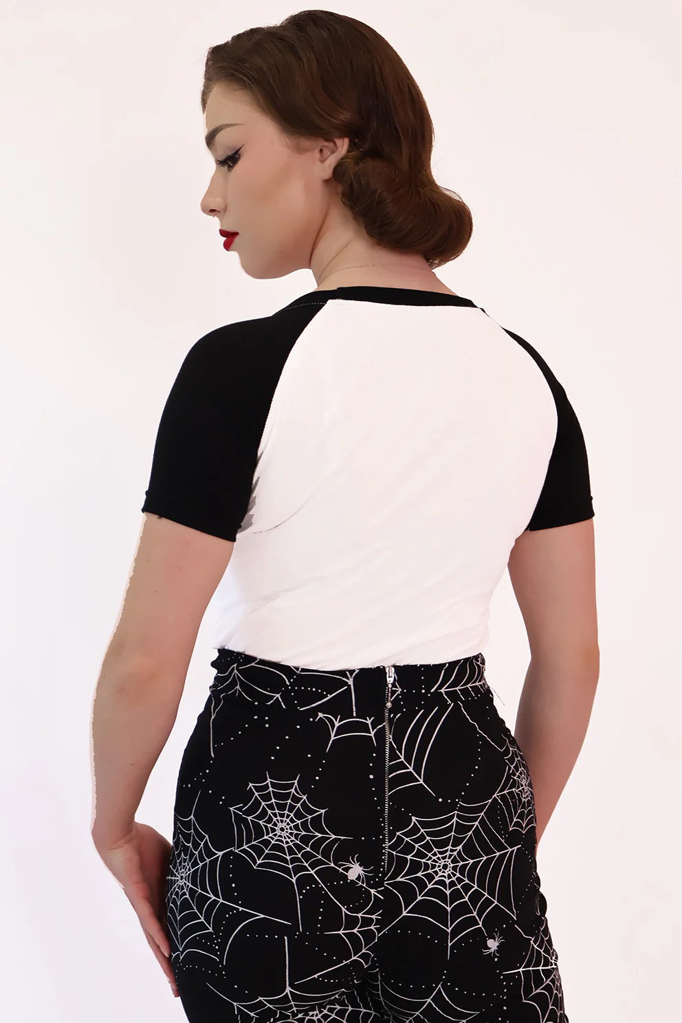 The Horrors Raglan Tee Shirt - Image 5